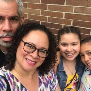 Meet your Posher, Nina